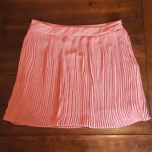 Forever 21 accordion pleated skirt